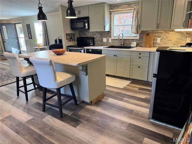 24620 Frontier Trail, Warrenton, MO 63383