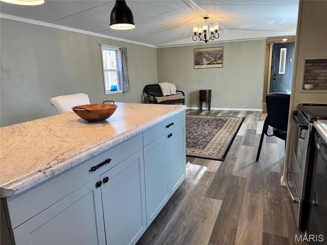 24620 Frontier Trail, Warrenton, MO 63383