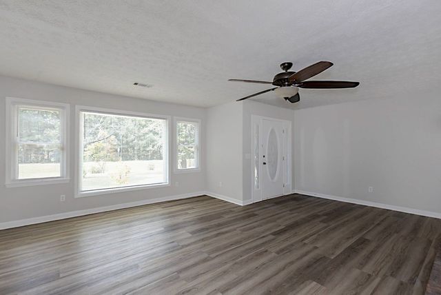 7954 Ga Highway 0219, Hamilton, GA 31811