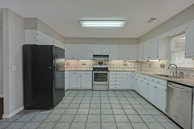 7954 Ga Highway 0219, Hamilton, GA 31811