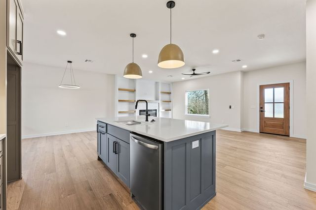 7 Lockerbie Circle, Bella Vista, AR 72715