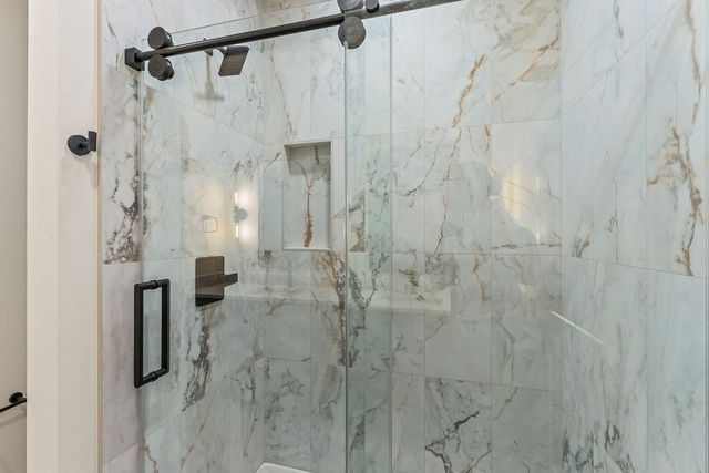 7 Lockerbie Circle, Bella Vista, AR 72715