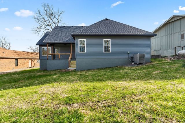 7 Lockerbie Circle, Bella Vista, AR 72715