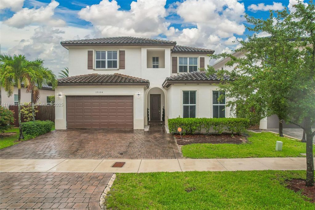 15104 SW 176th St, Miami, FL 33187