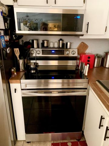 116 Canterbury E, West Palm Beach, FL 33417