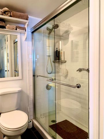 116 Canterbury E, West Palm Beach, FL 33417