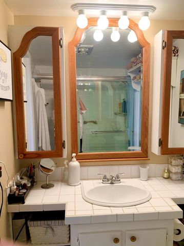 116 Canterbury E, West Palm Beach, FL 33417