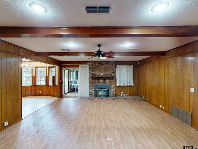 16415 C R 2191, Whitehouse, TX 75791