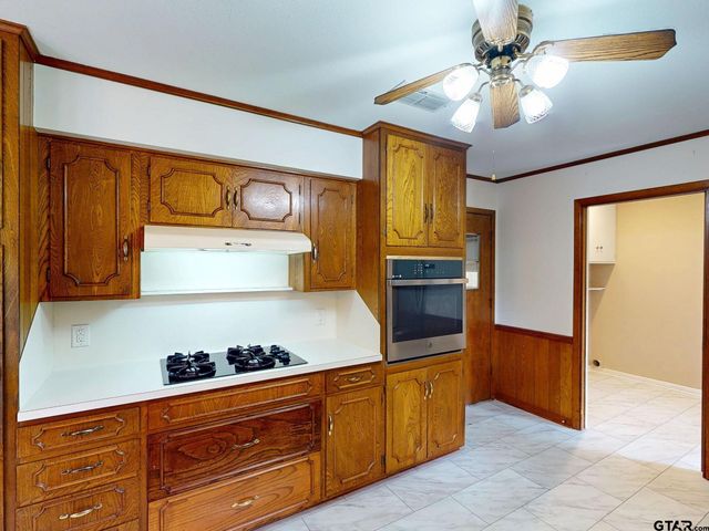 16415 C R 2191, Whitehouse, TX 75791
