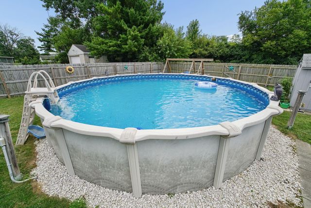 2513 Stegner Road, Obetz, OH 43207