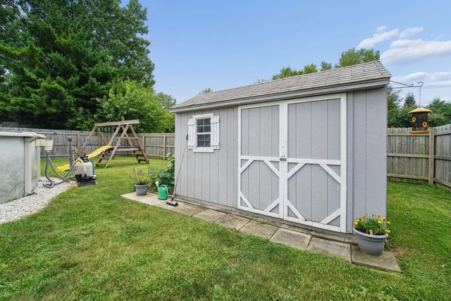 2513 Stegner Road, Obetz, OH 43207