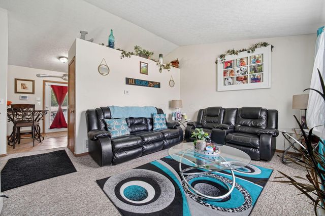 2513 Stegner Road, Obetz, OH 43207
