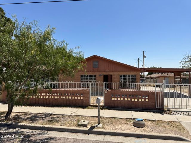 8920 Kenneth Street, El Paso, TX 79904