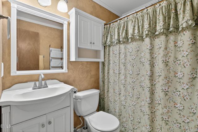 507 Holtz Lane, Cary, NC 27511