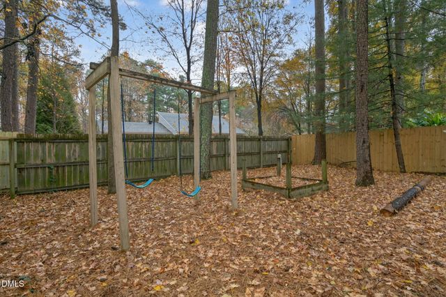 507 Holtz Lane, Cary, NC 27511