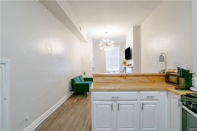 163 State Street A, Mobile, AL 36603