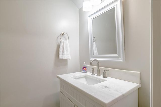 163 State Street A, Mobile, AL 36603