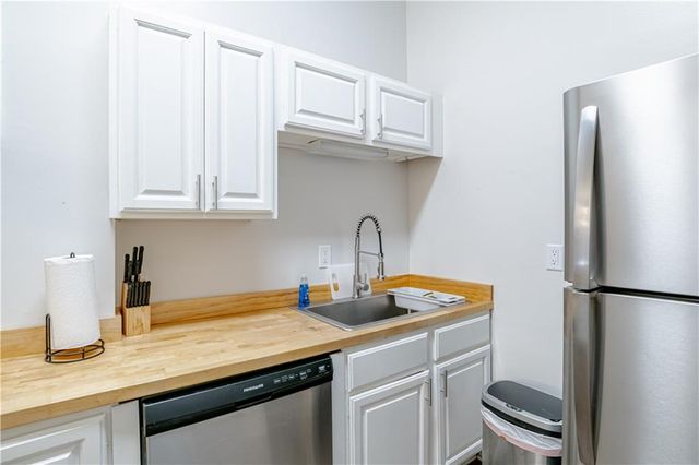 163 State Street A, Mobile, AL 36603