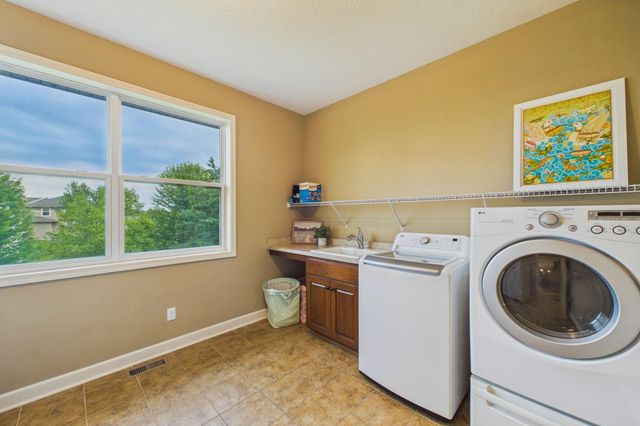 6276 Peony Lane N, Maple Grove, MN 55311