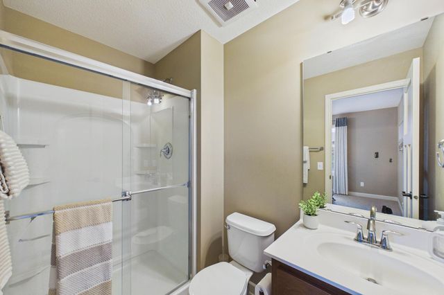6276 Peony Lane N, Maple Grove, MN 55311