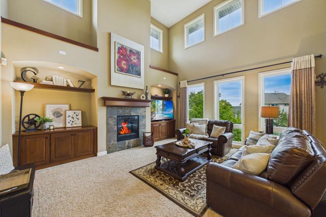 6276 Peony Lane N, Maple Grove, MN 55311