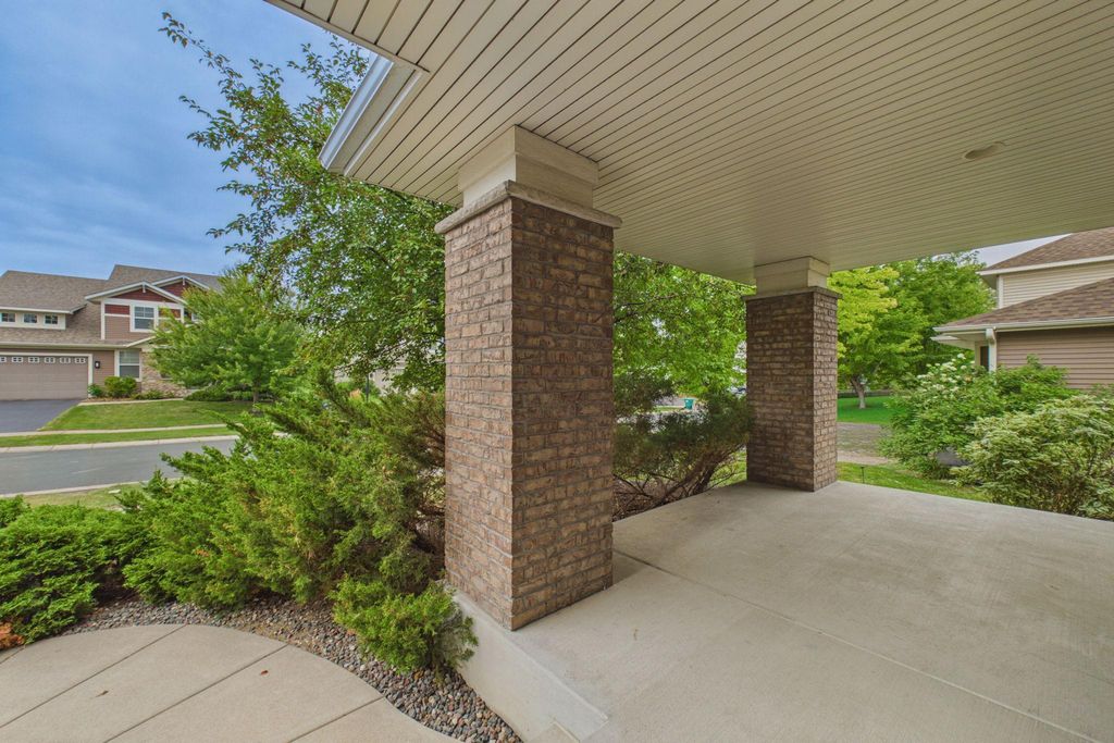 6276 Peony Lane N, Maple Grove, MN 55311 — photo 2