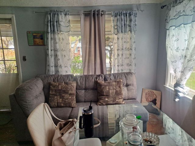 28919 POWERS Street, Westland, MI 48186