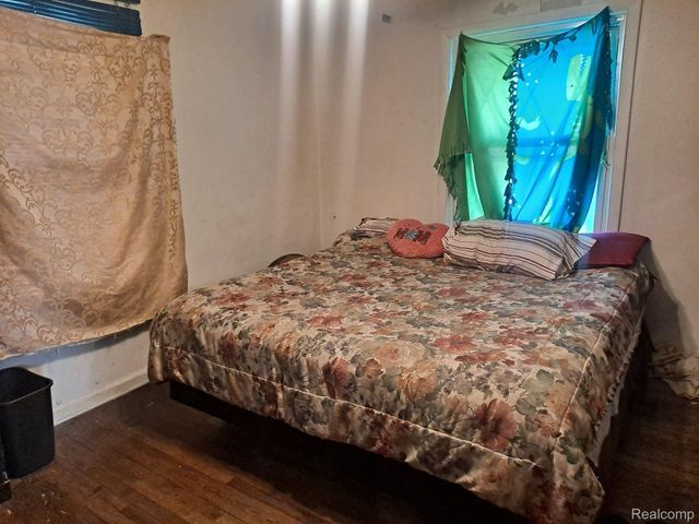 28919 POWERS Street, Westland, MI 48186