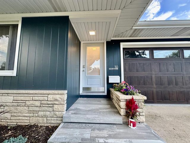 30 Highland Avenue, Ripon, WI 54971