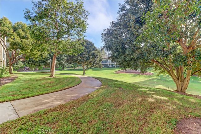 5519 Paseo Del Lago 1G, Laguna Woods, CA 92637