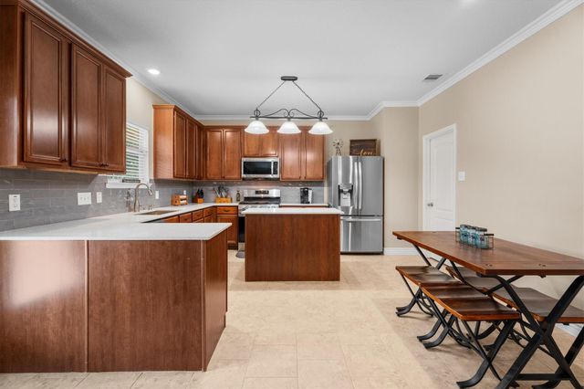11802 Ribbon Falls Court, Tomball, TX 77375