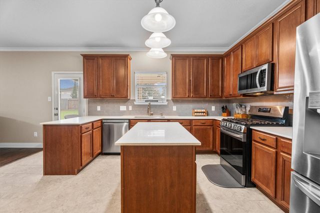 11802 Ribbon Falls Court, Tomball, TX 77375
