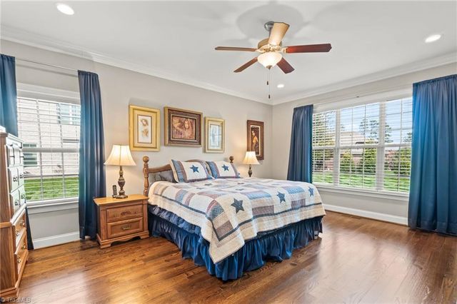 386 wentworth Drive, Winston-salem, NC 27107