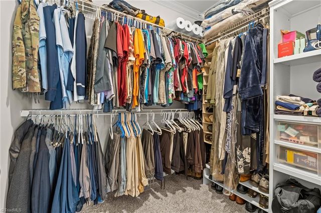 386 wentworth Drive, Winston-salem, NC 27107