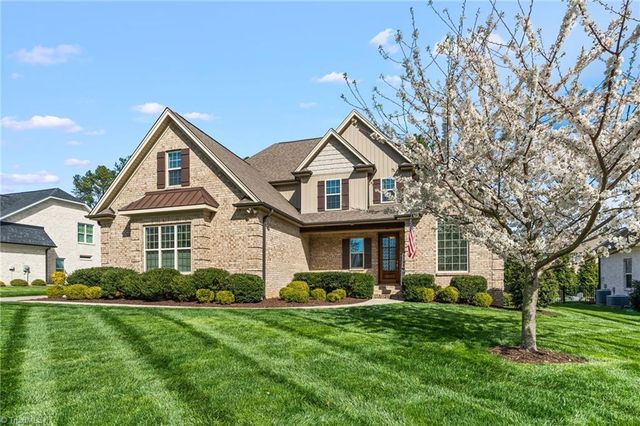 386 wentworth Drive, Winston-salem, NC 27107