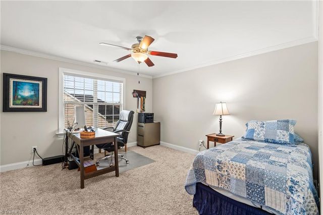 386 wentworth Drive, Winston-salem, NC 27107