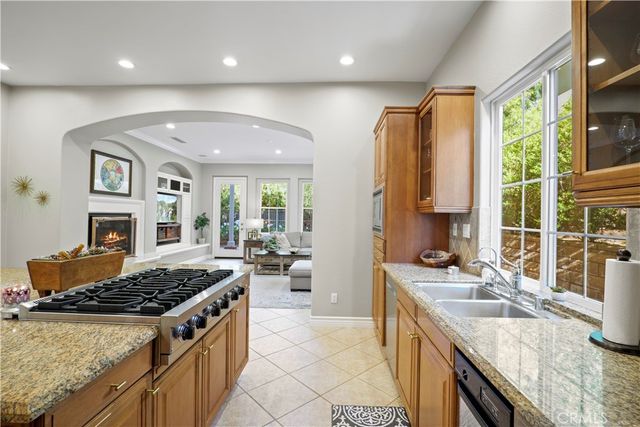 27018 Woodlands Dr, Valencia, CA 91355