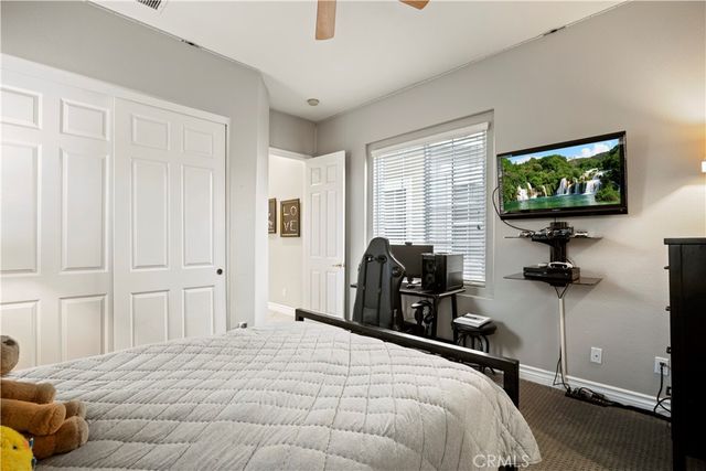 27018 Woodlands Dr, Valencia, CA 91355