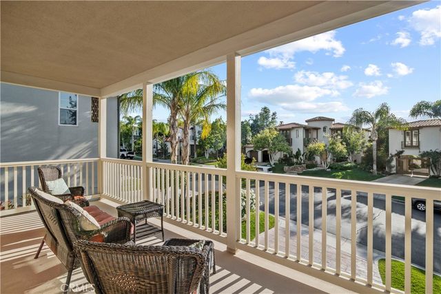 27018 Woodlands Dr, Valencia, CA 91355