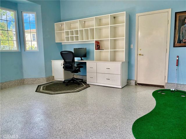 27018 Woodlands Dr, Valencia, CA 91355