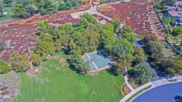 27018 Woodlands Dr, Valencia, CA 91355