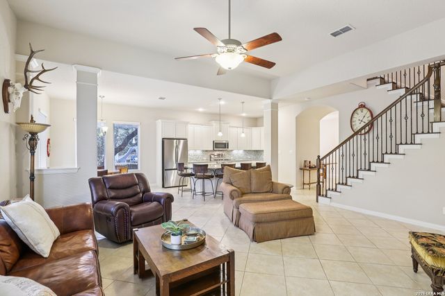 25607 Lakota Winter, San Antonio, TX 78261