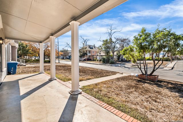 203 Eleanor, San Antonio, TX 78209