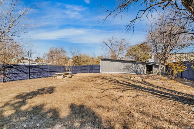 203 Eleanor, San Antonio, TX 78209