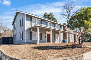 203 Eleanor, San Antonio, TX 78209