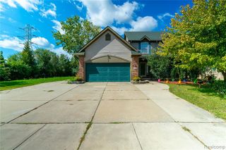 23840 Brentwood Drive, Brownstown, MI 48183