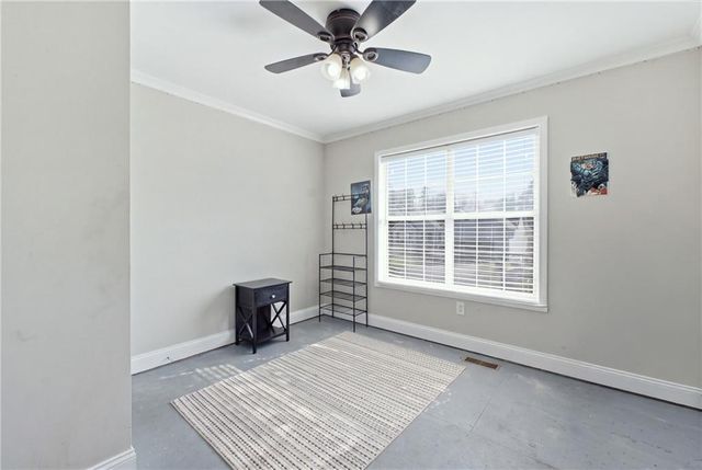 104 Twin Oaks Drive, Calhoun, GA 30701