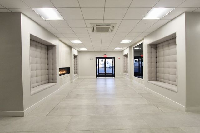 434 Mcgrath Highway 210, Somerville, MA 02143