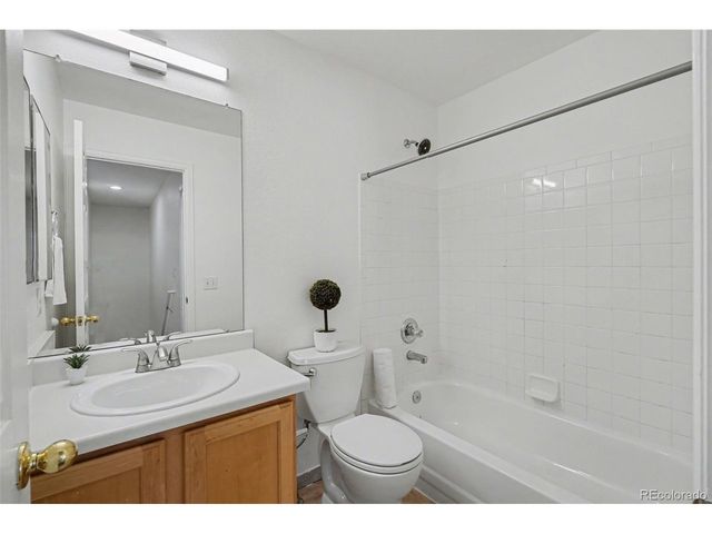 10700 Kimblewyck Cir 140, Northglenn, CO 80233