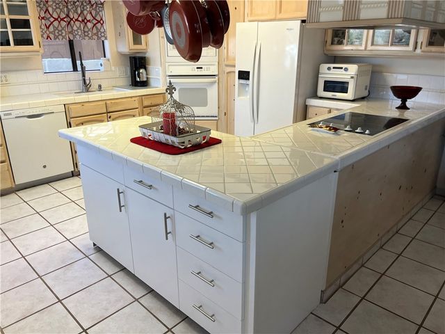 1332 Riverfront Drive, Bullhead City, AZ 86442